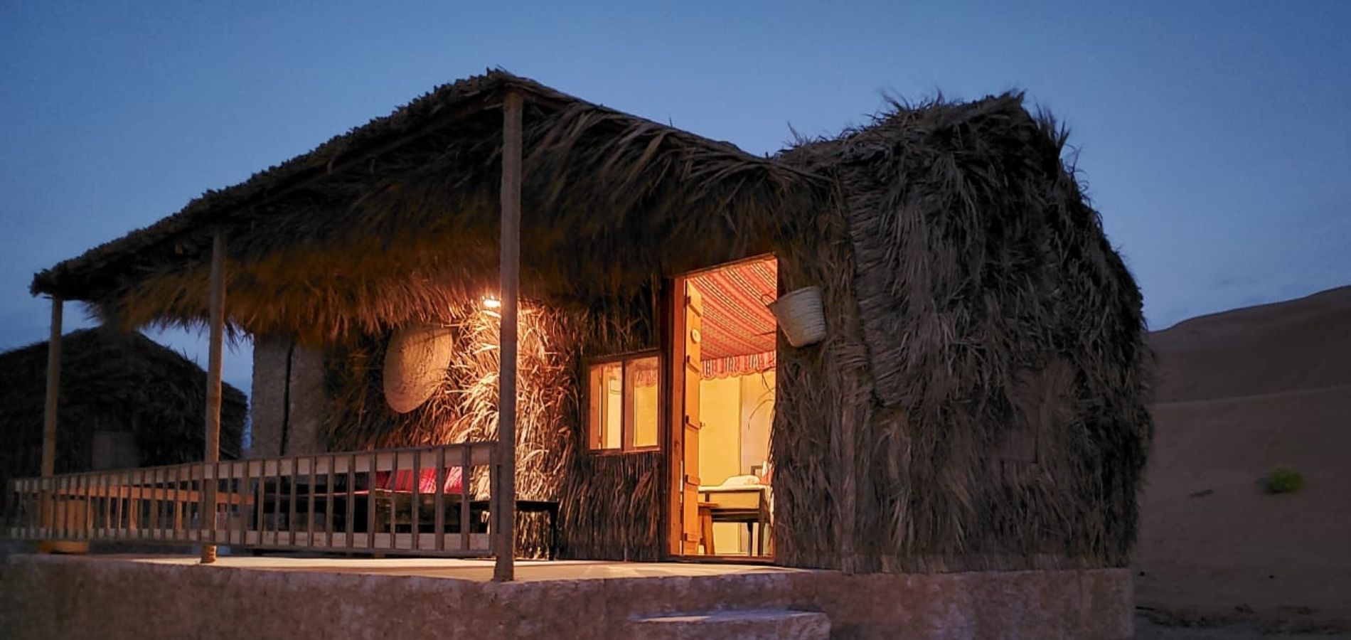 Sama Al Areesh Desert Camp Slider 2